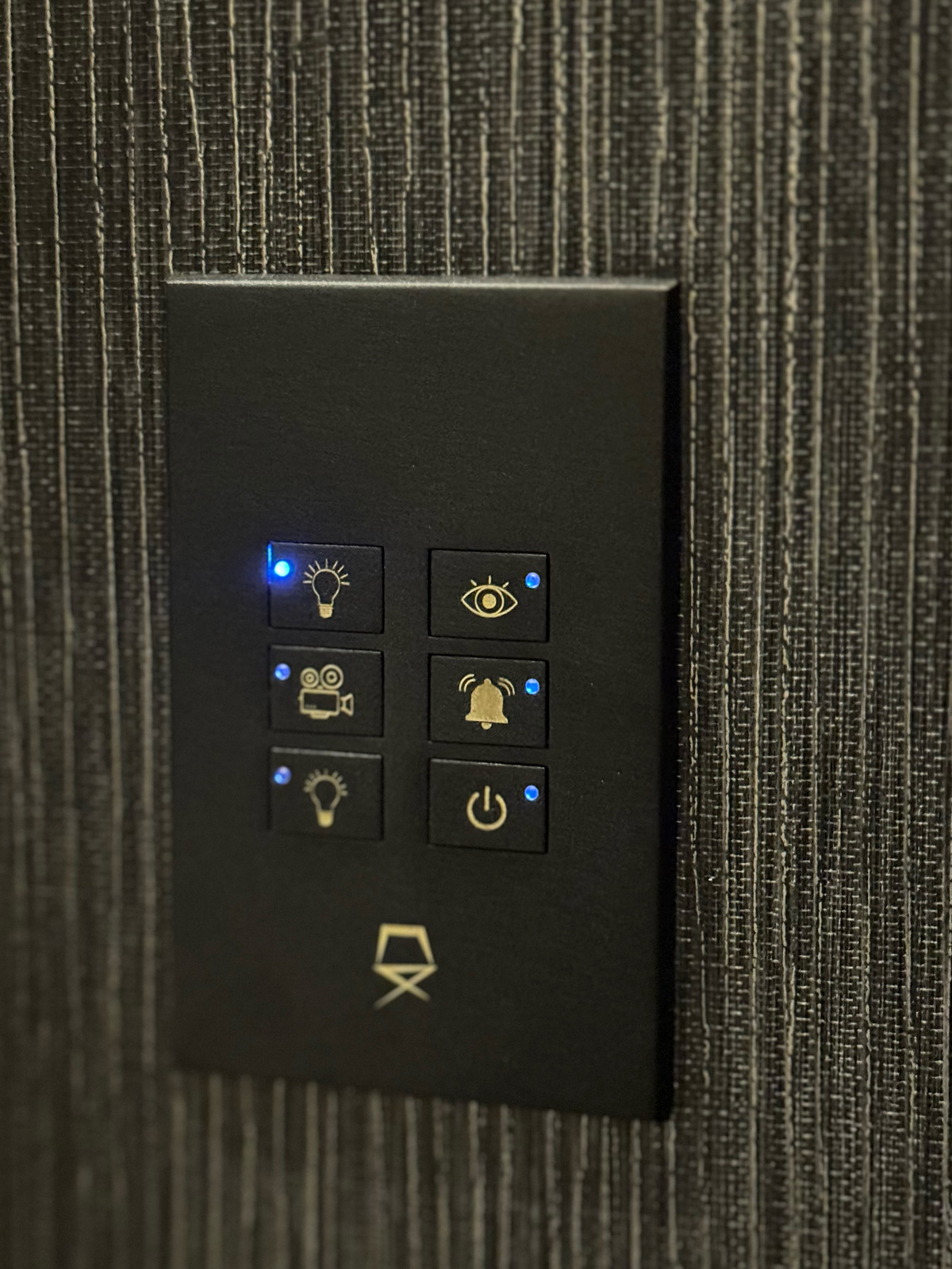 Black-Rako-System-Panel